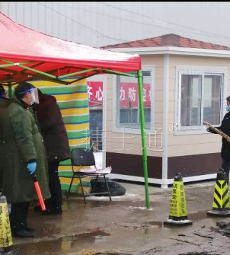 戰“疫”前線(xiàn) 京津冀地區某小區定購疫情檢查站崗亭、 投入使用！